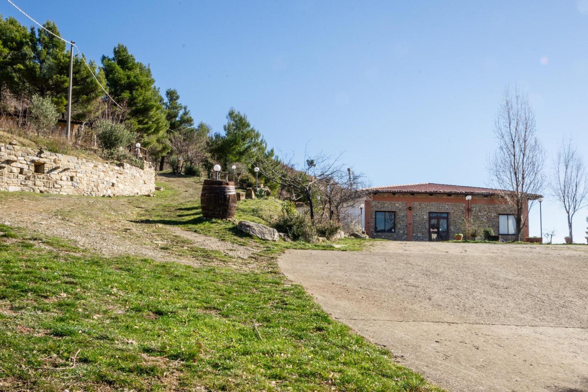 Agriturismo Pinelli Plataci Exterior foto